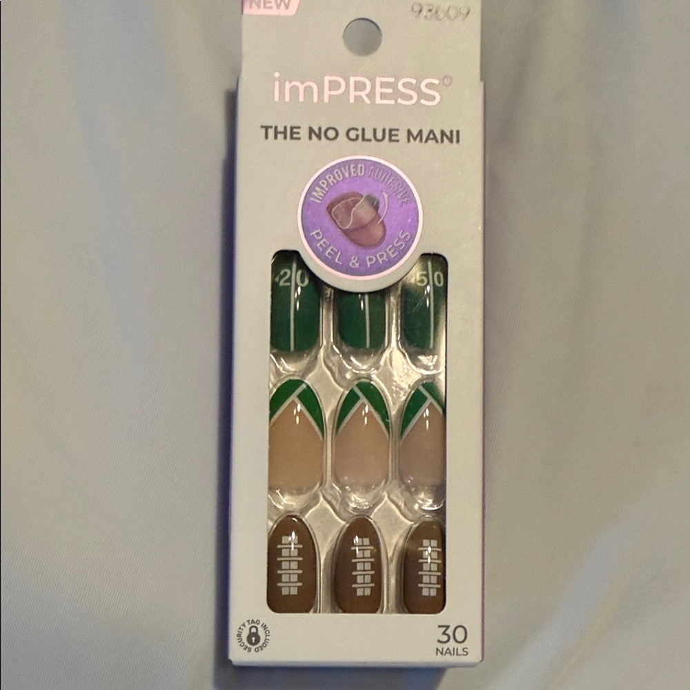 imPRESS football Press-On Nails
